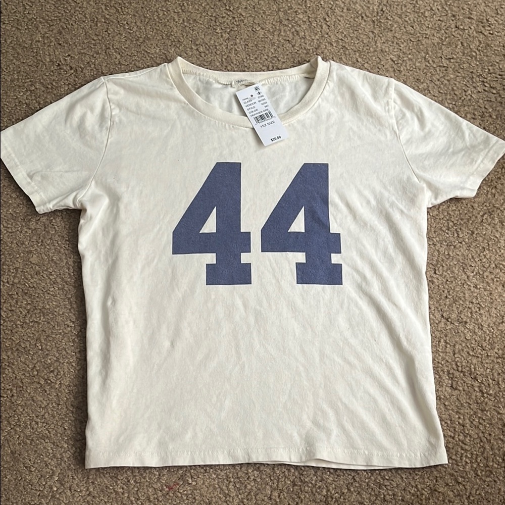 Cream T-Shirt with Blue Number 44